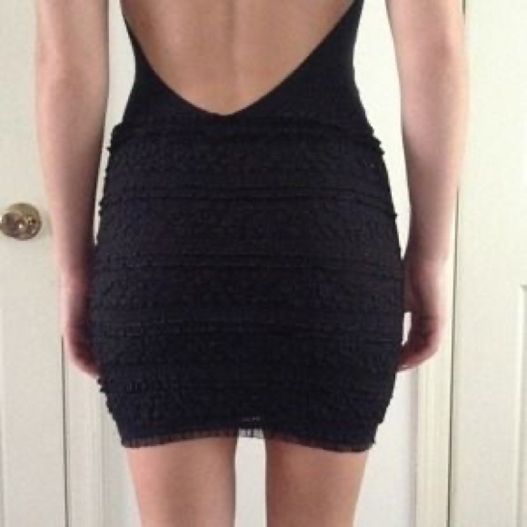 Guess bodycon lace mini skirt - Picture 1 of 8